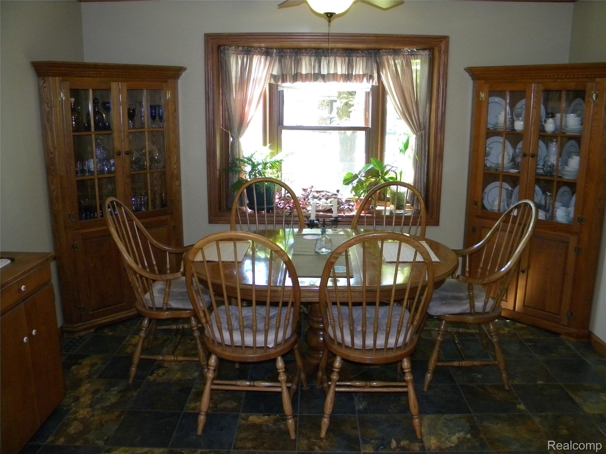 3715 Hazelton Avenue Rochester, MI 48307 - Photo 39 of 52 DSCN5157.JPG