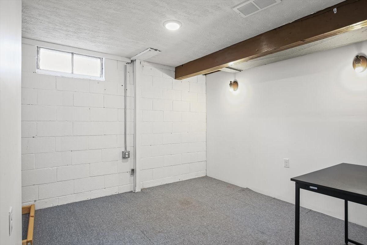 8 University Court Normal, IL 61761 - Photo 11 of 19 a view of an empty room