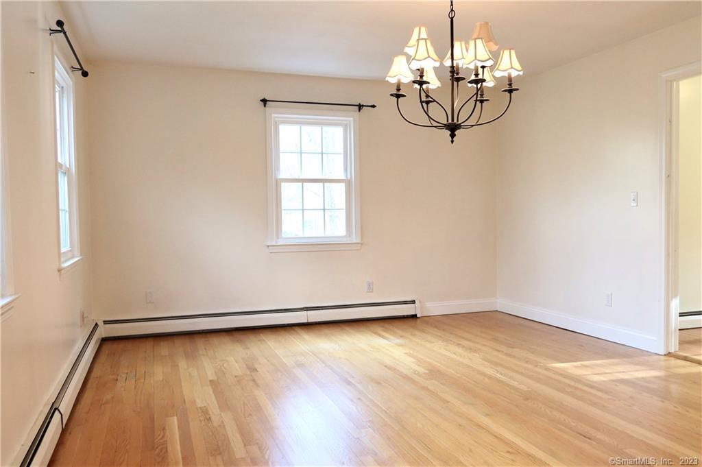 16 Dawn Lane Ridgefield, CT 06877 - Photo 7 of 30