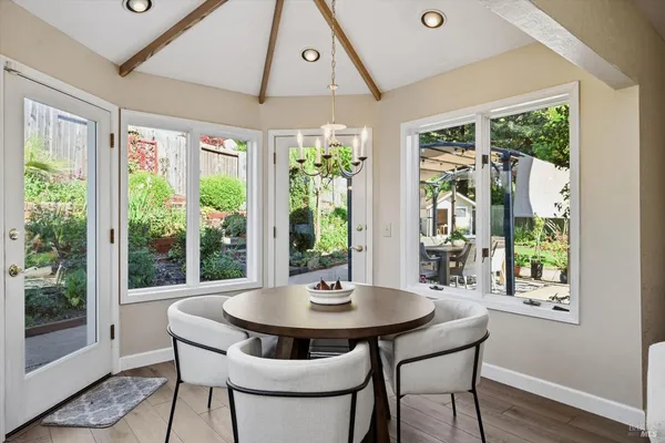 $985,000 | 488 Casa Verde Circle, Petaluma, CA 94954