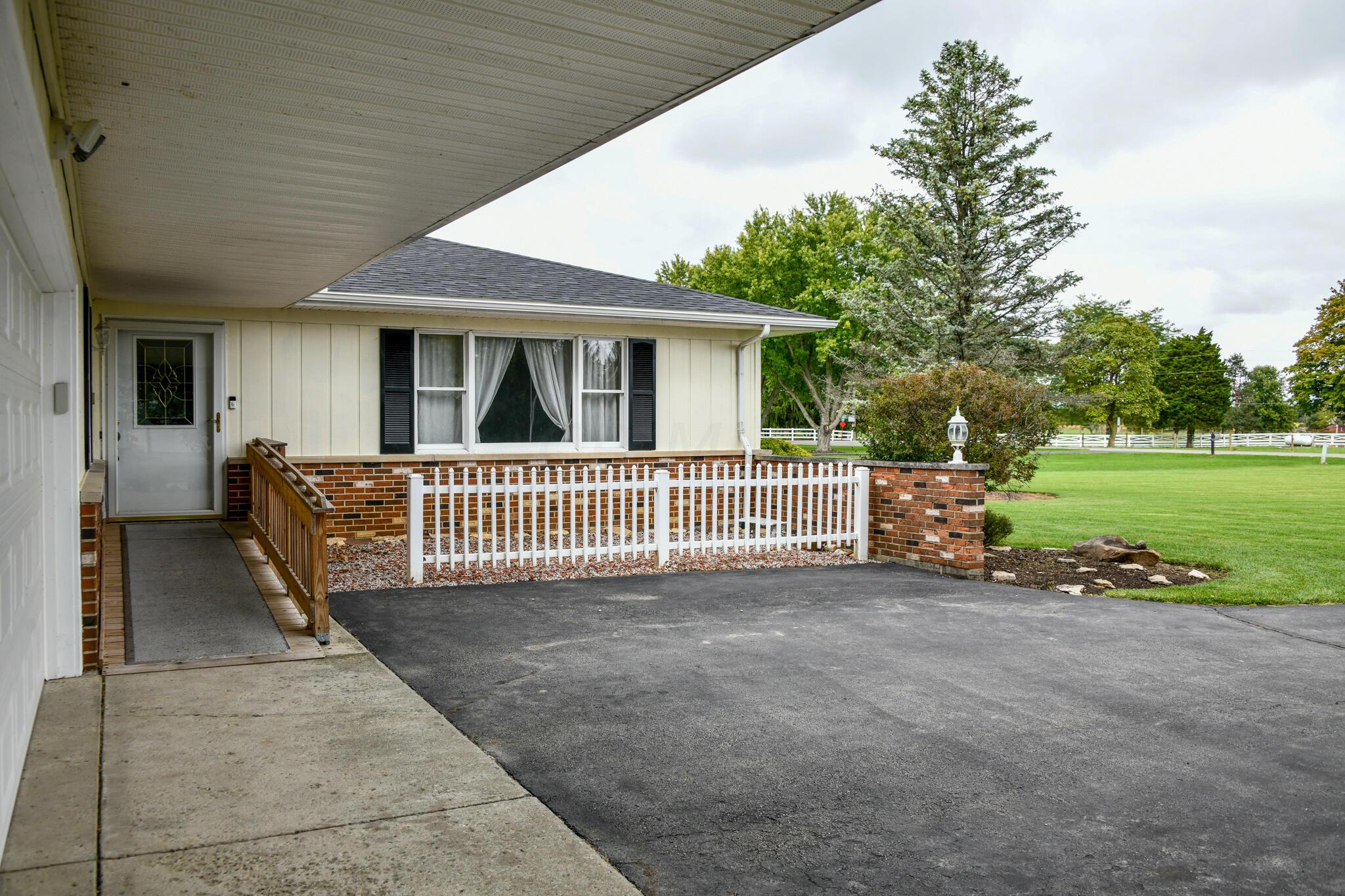 15743 Hagenderfer Road Plain City, OH 43064 - Photo 6 of 49 Overhang at Garage and Ramp