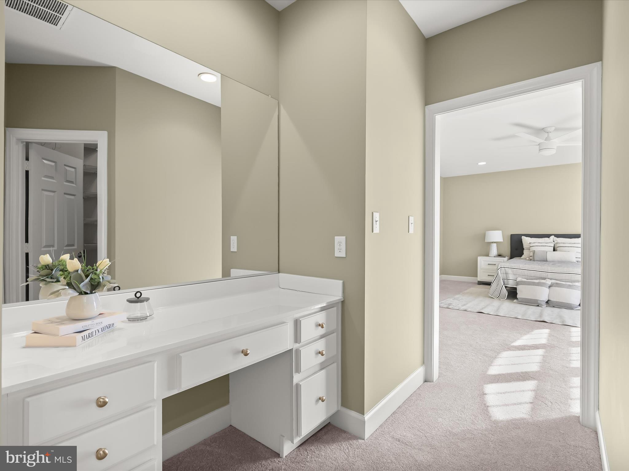 7638 Midtown Road Fulton, MD 20759 - Photo 30 of 63 Primary Bedroom Dressing Room