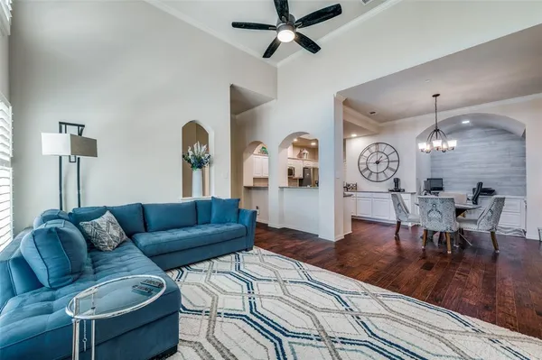 $425,000 | 3075 Willow Grove Boulevard, Unit 1801, McKinney, TX 75070