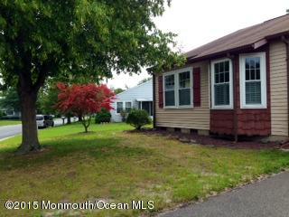 20 A Amesbury Road Whiting, NJ 08759 - Photo 1 of 13 photo (7)