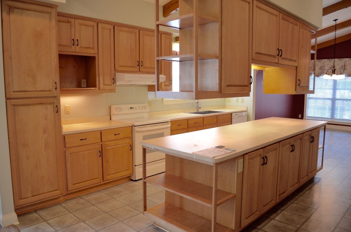 950 Edwards Avenue Fairhope, AL 36532 - Photo 36 of 42 Tons of Cabinet Space