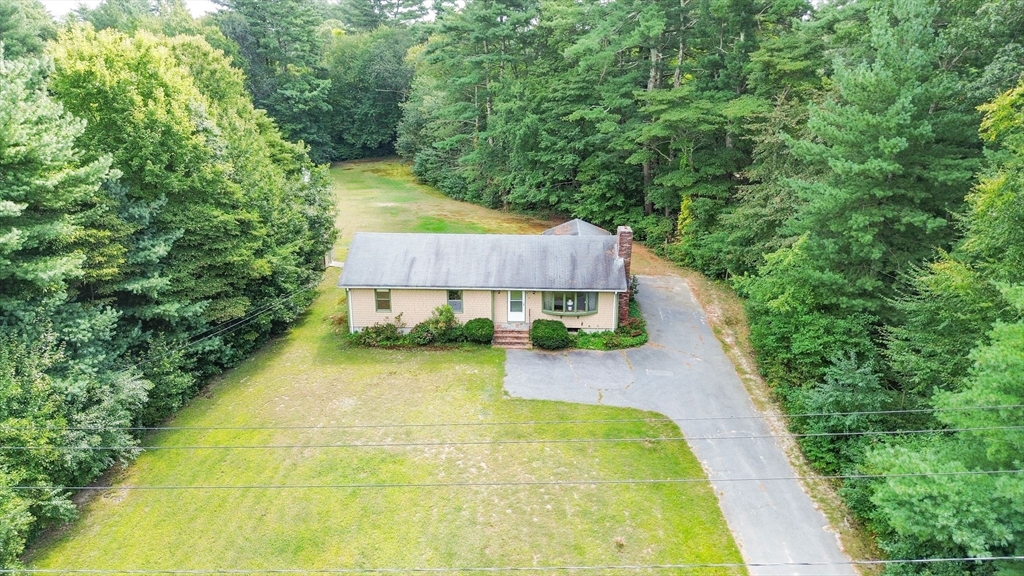 216 County Road East Freetown, MA 02717 - Photo 3 of 19