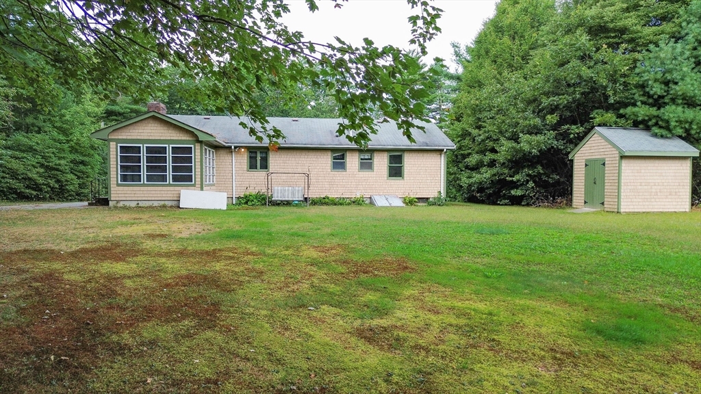 216 County Road East Freetown, MA 02717 - Photo 4 of 19
