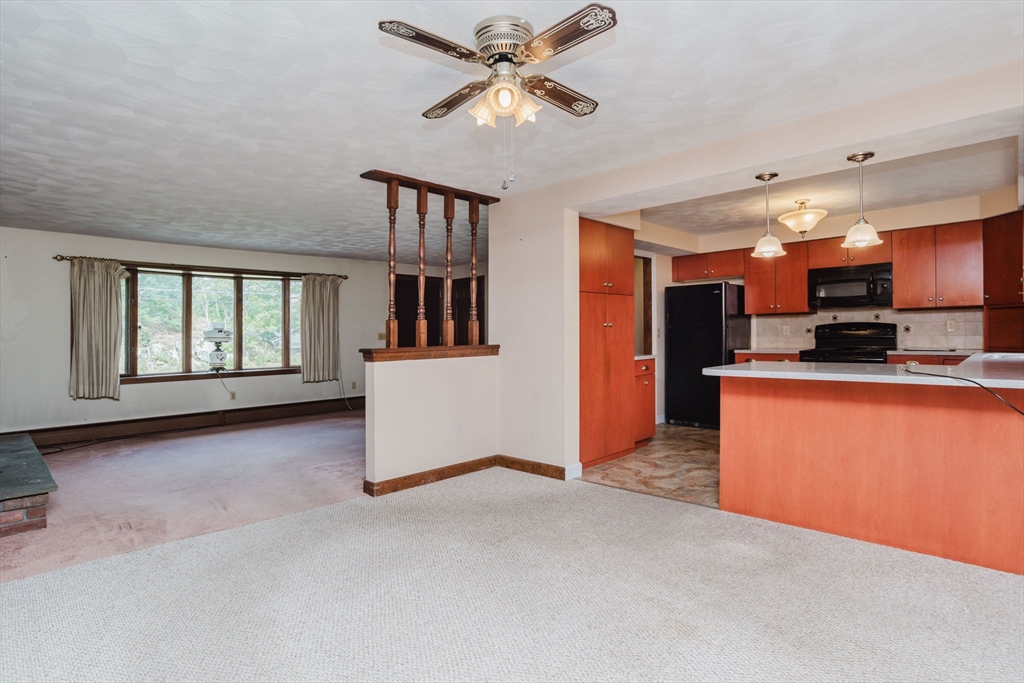 216 County Road East Freetown, MA 02717 - Photo 7 of 19