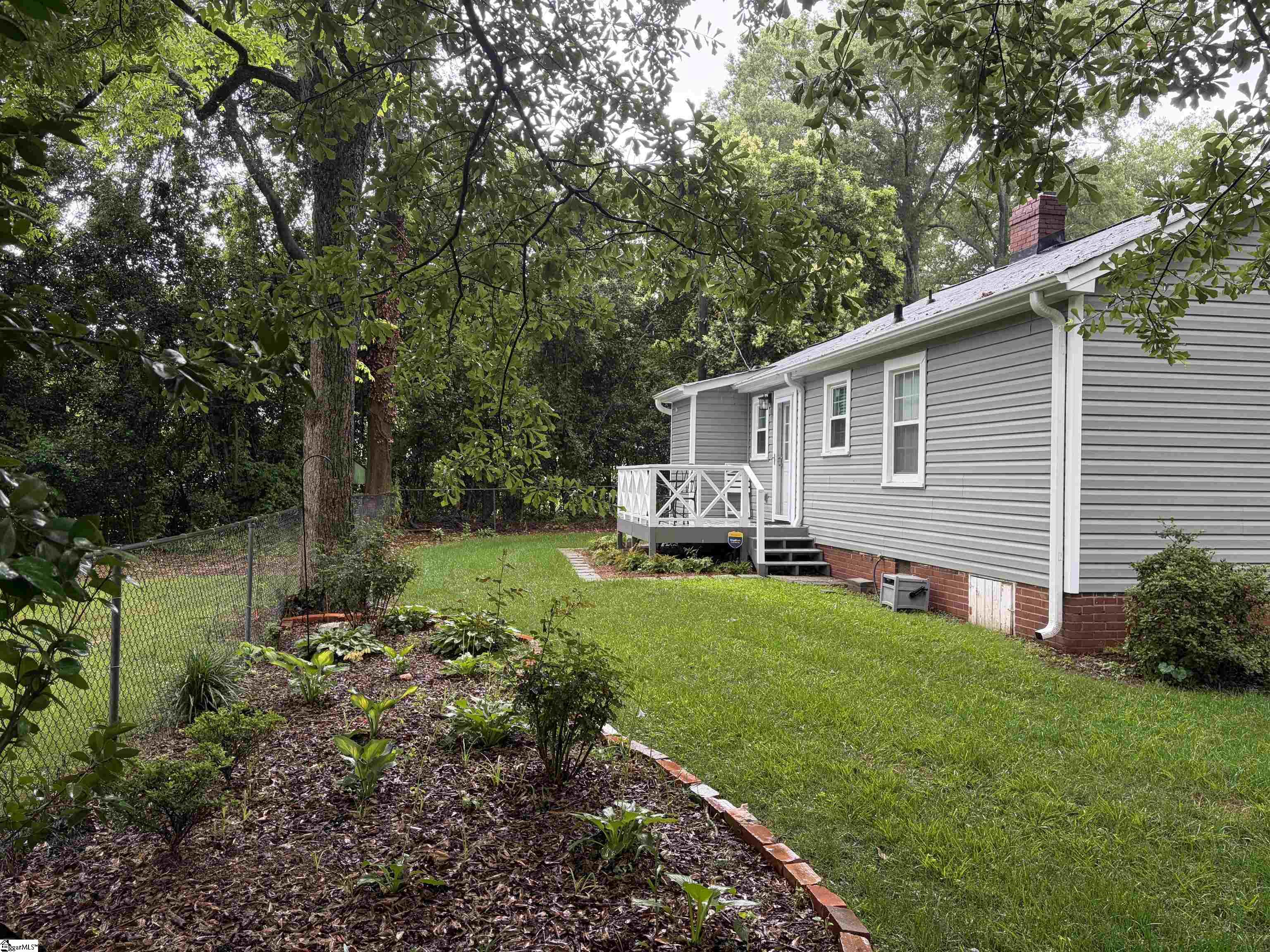407 North Street Anderson, SC 29621 - Photo 7 of 30
