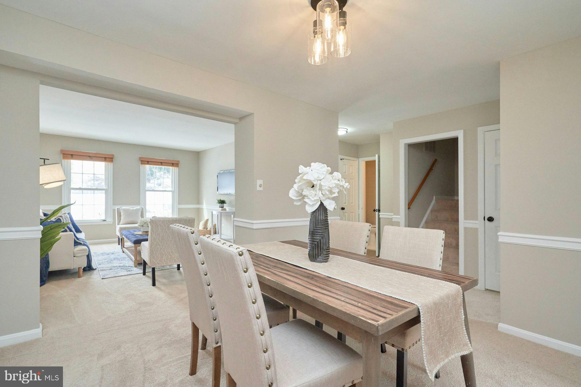 9634 Blincoe Court Burke, VA 22015 - Photo 8 of 53 a living room with furniture