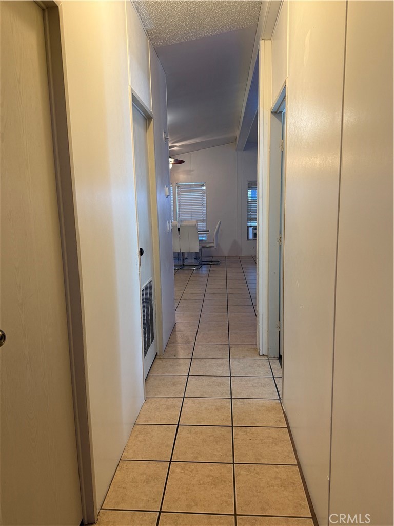 16860 Slover Avenue, Unit 19 Fontana, CA 92337 - Photo 4 of 10