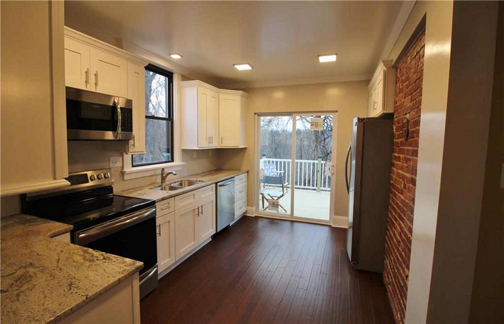 1430 Rutherford Avenue Pittsburgh, PA 15216 - Photo 6 of 15 Gallery Image 6