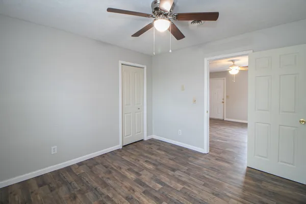 $705 | 404 Thompsonville Lane, Unit 13, Oak Grove, KY 42262