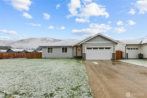 $420,000 | 8233 Goldrun Drive, Maple Falls, WA 98266