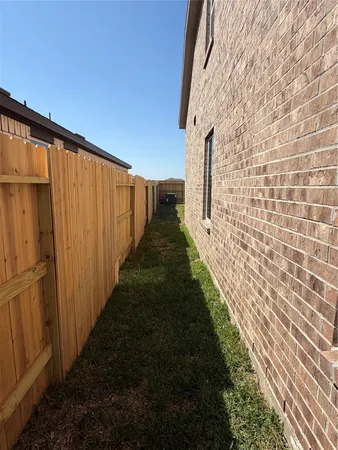 $1,850 | 16819 Old Wagon Way, Hockley, TX 77447