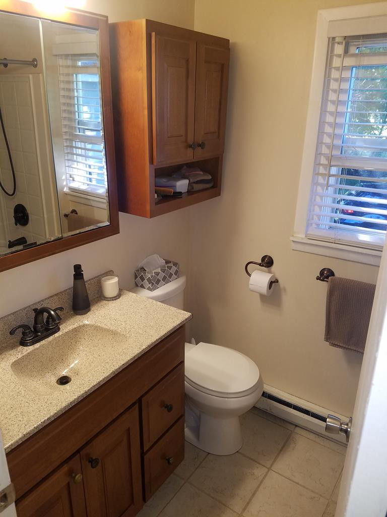 1793 Lake Shore Road Chazy, NY 12921 - Photo 9 of 17 Gallery Image 9