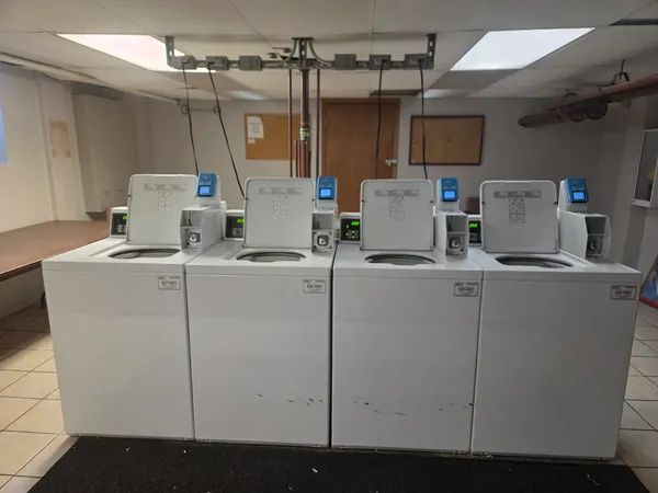 $149,900 | 2606 West Balmoral Avenue, Unit 507, Chicago, IL 60625