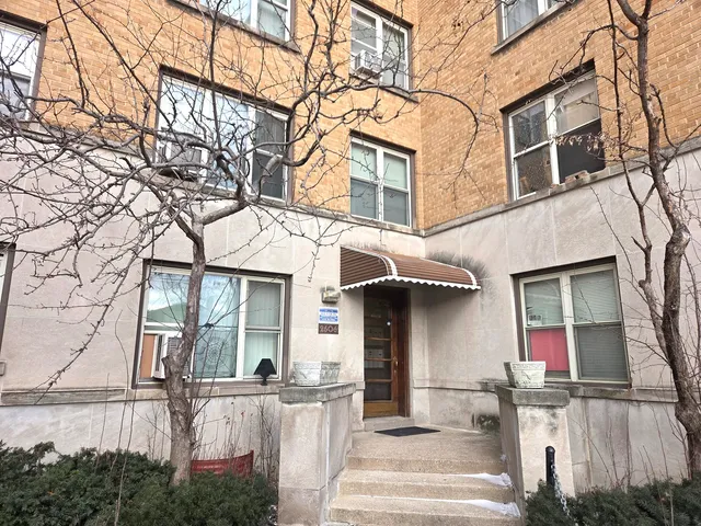 $159,000 | 2606 West Balmoral Avenue, Unit 507, Chicago, IL 60625