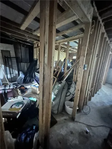 $175,000 | 133 Northeast 1271, Knob Noster, MO 65336