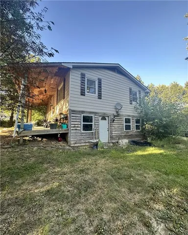 $175,000 | 133 Northeast 1271, Knob Noster, MO 65336