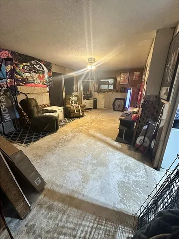 $175,000 | 133 Northeast 1271, Knob Noster, MO 65336