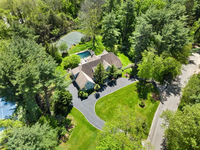 a picture of floor with a white wall and a white wall