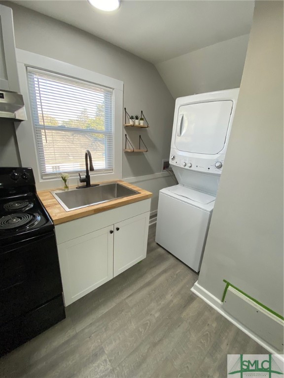 57 Rommel Avenue, Unit 1/2 (UPPER) Garden City, GA 31408 - Photo 6 of 10