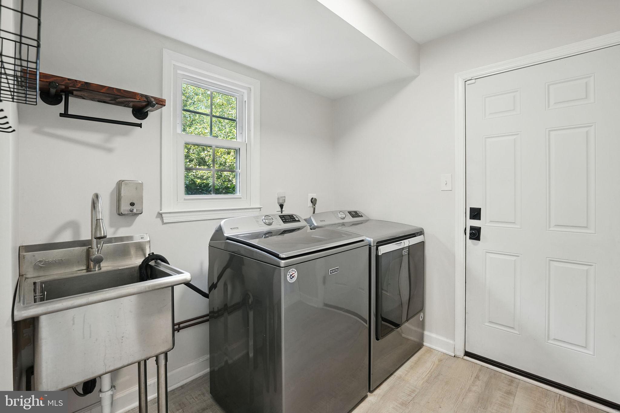 6134 Long Meadow Road McLean, VA 22101 - Photo 14 of 35 Gallery Image 14