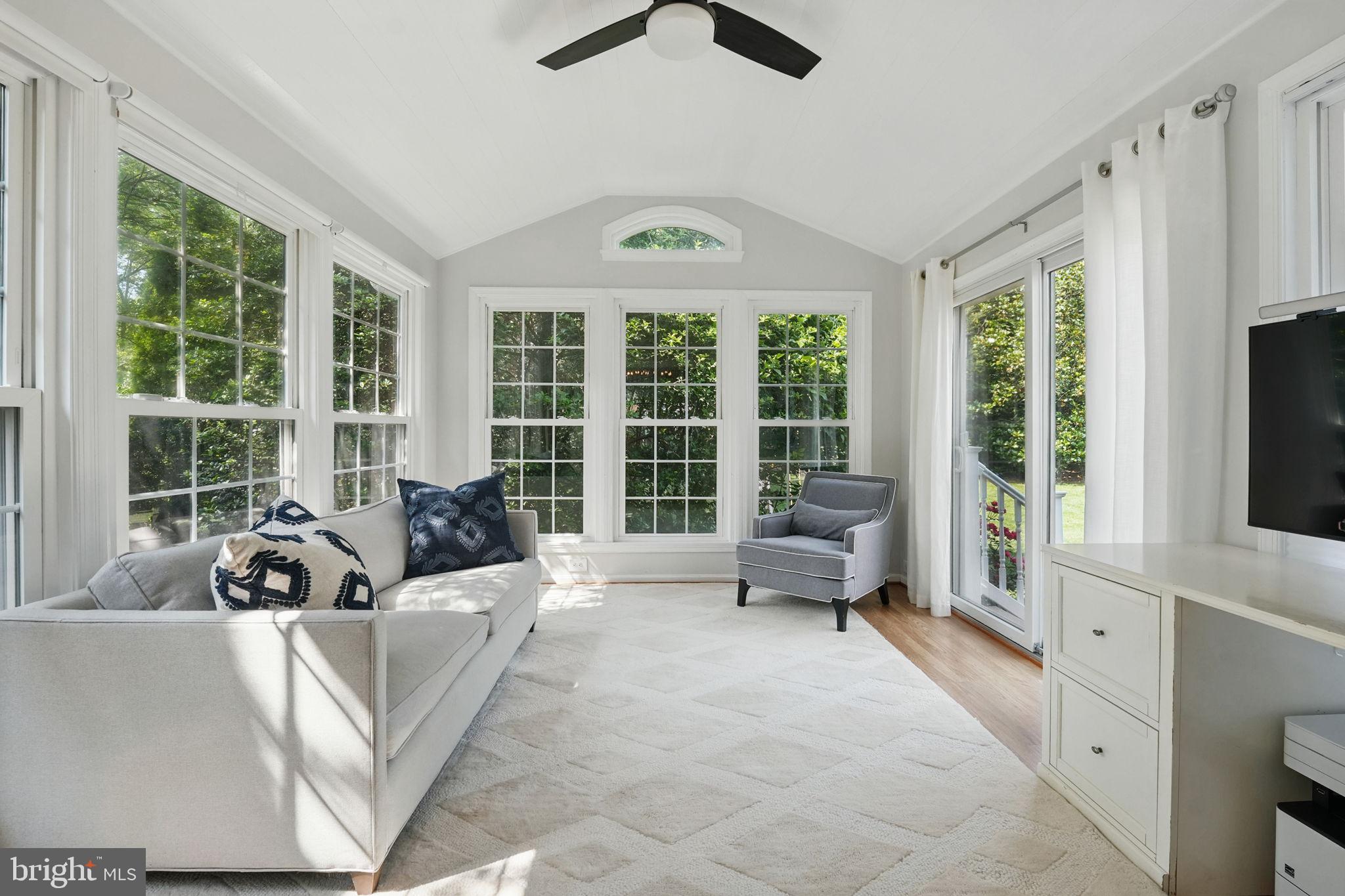 6134 Long Meadow Road McLean, VA 22101 - Photo 8 of 35 Gallery Image 8