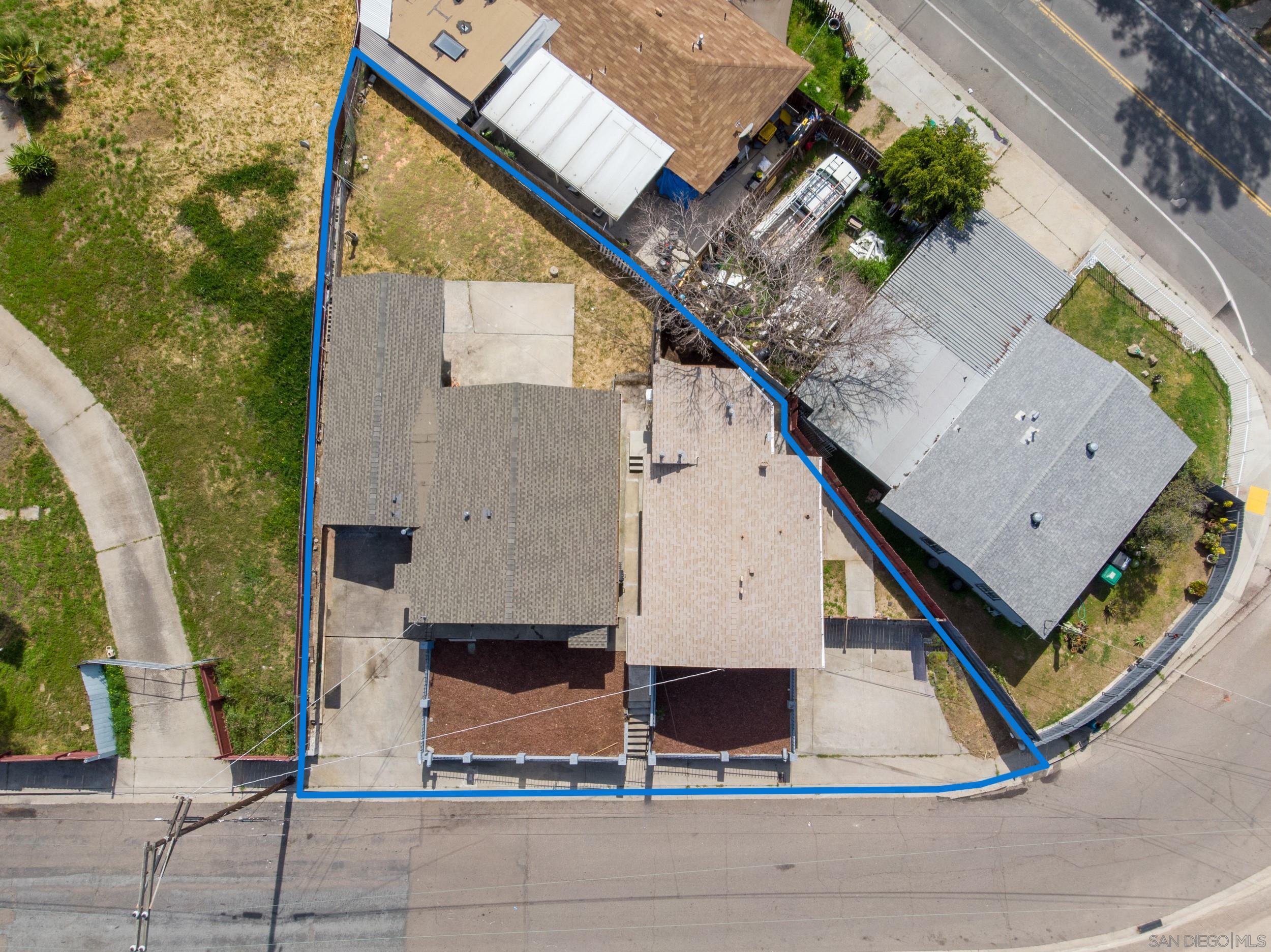 550 Ritchey Street San Diego, CA 92114 - Photo 2 of 37