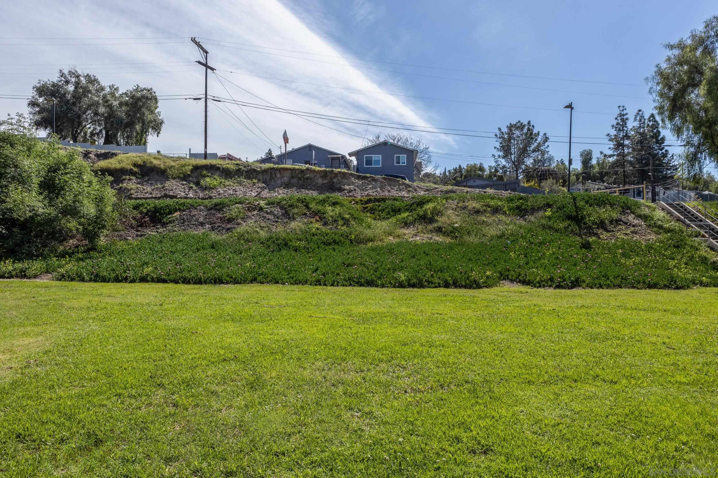 550 Ritchey Street San Diego, CA 92114 - Photo 36 of 37