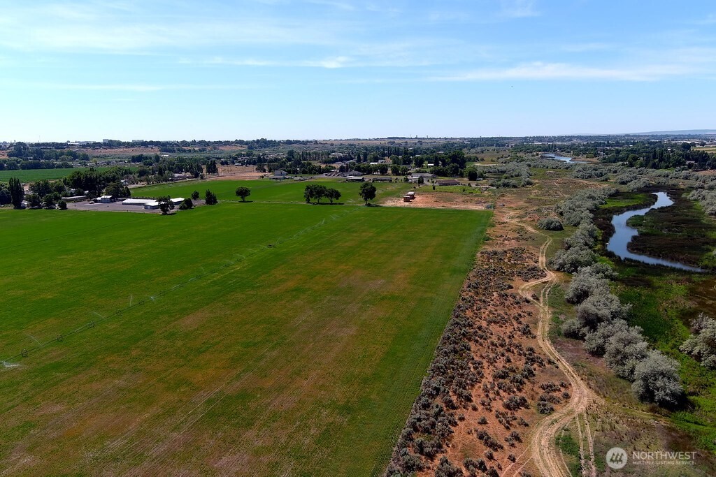 5788 Rd K Northeast Moses Lake, WA 98837 - Photo 15 of 40 an aerial view of multiple house