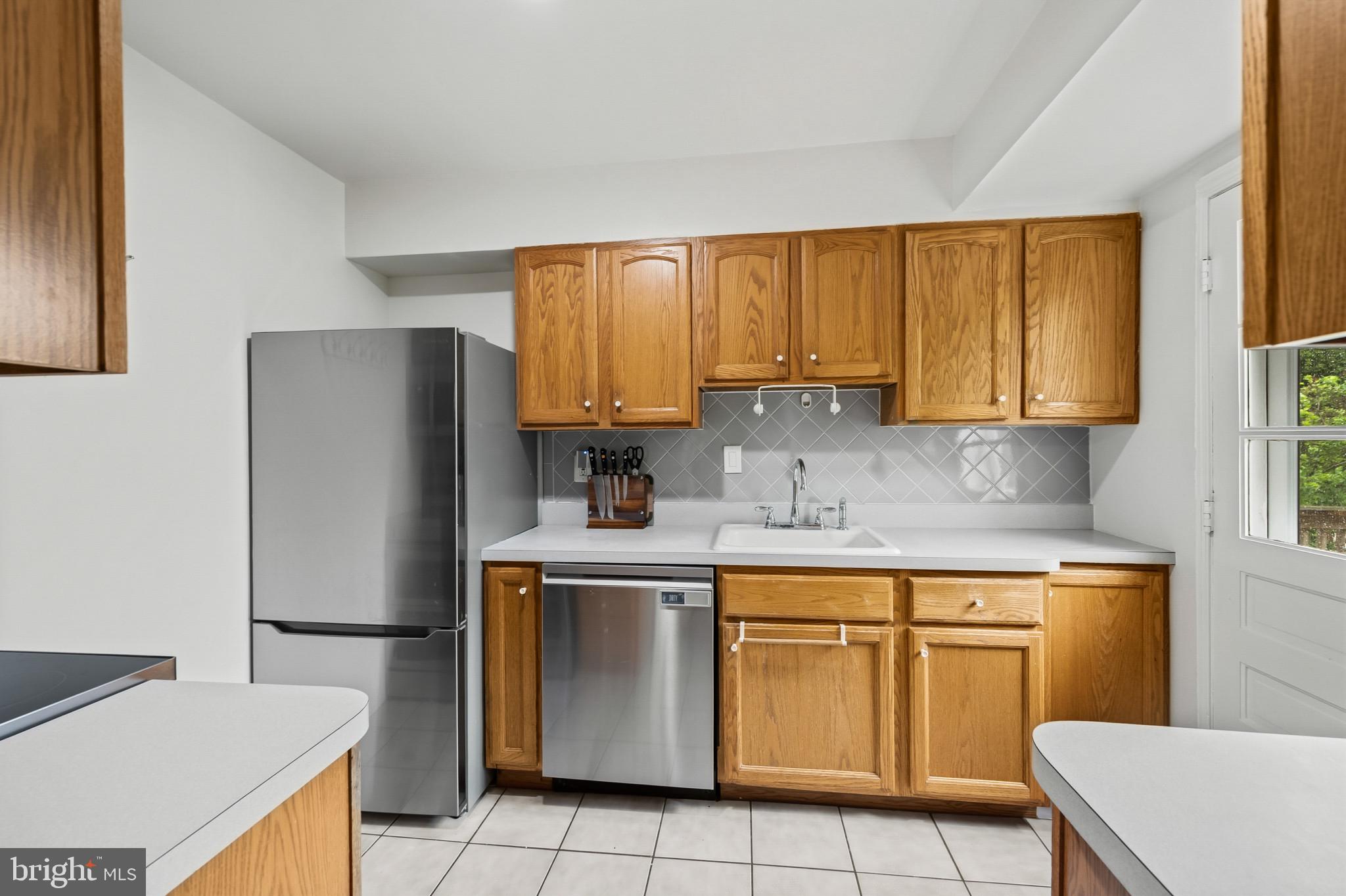 1708 Brisbane Street Silver Spring, MD 20902 - Photo 11 of 43