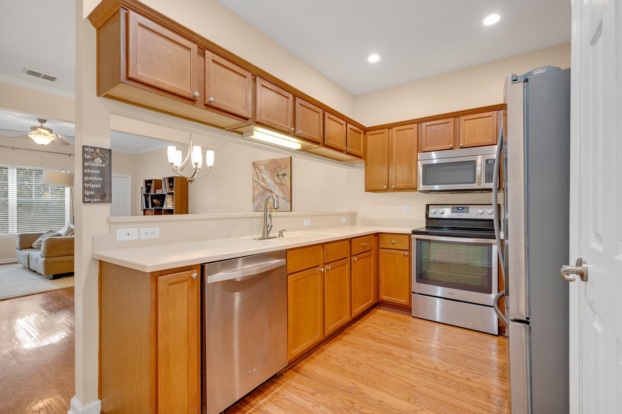 1320 Hendrix Road, Unit 604 Tallahassee, FL 32301 - Photo 27 of 36 Gallery Image 27