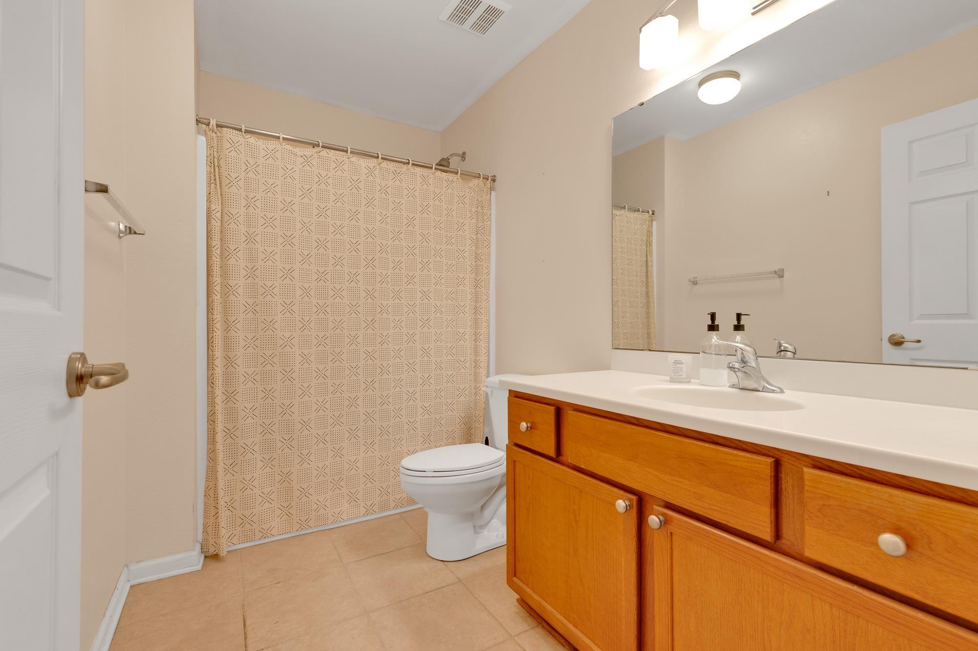 1320 Hendrix Road, Unit 604 Tallahassee, FL 32301 - Photo 6 of 36 Gallery Image 6