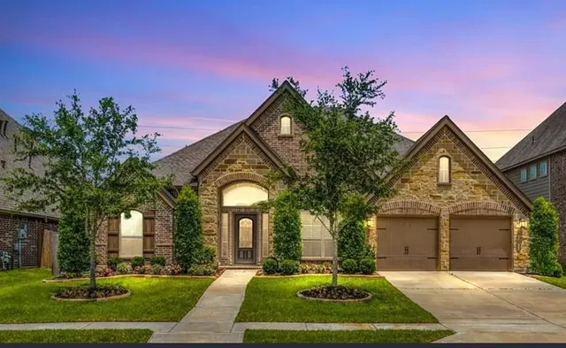$3,600 | 3417 Ashton Springs Lane, Pearland, TX 77584