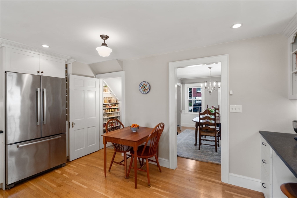 31 Sunset Road Arlington, MA 02474 - Photo 8 of 36 Gallery Image 8