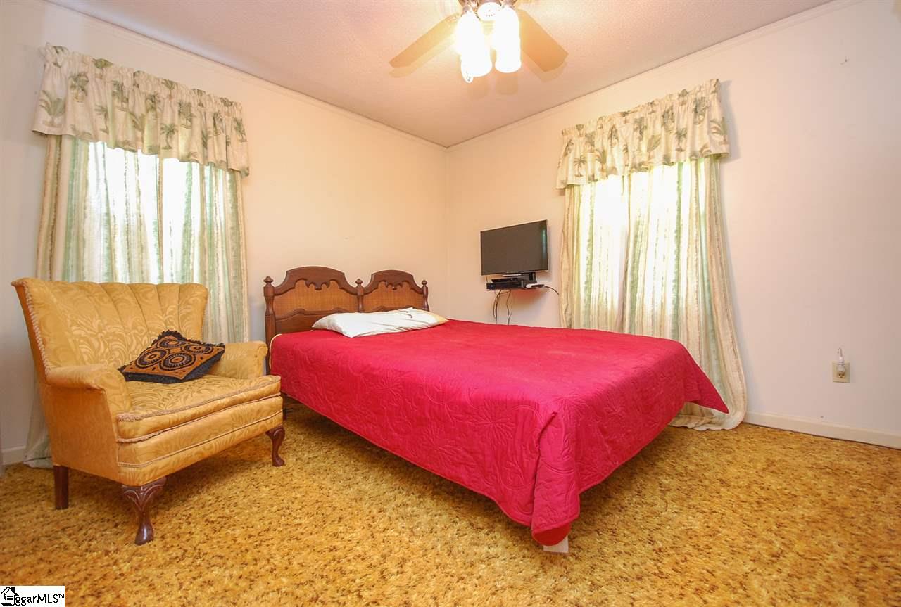 102 Harrison Road Easley, SC 29642 - Photo 16 of 34 Gallery Image 16