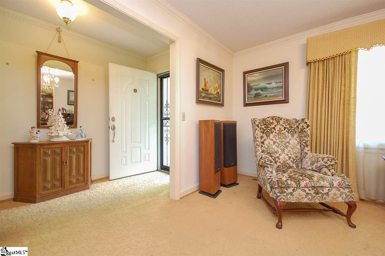 102 Harrison Road Easley, SC 29642 - Photo 3 of 34 Gallery Image 3