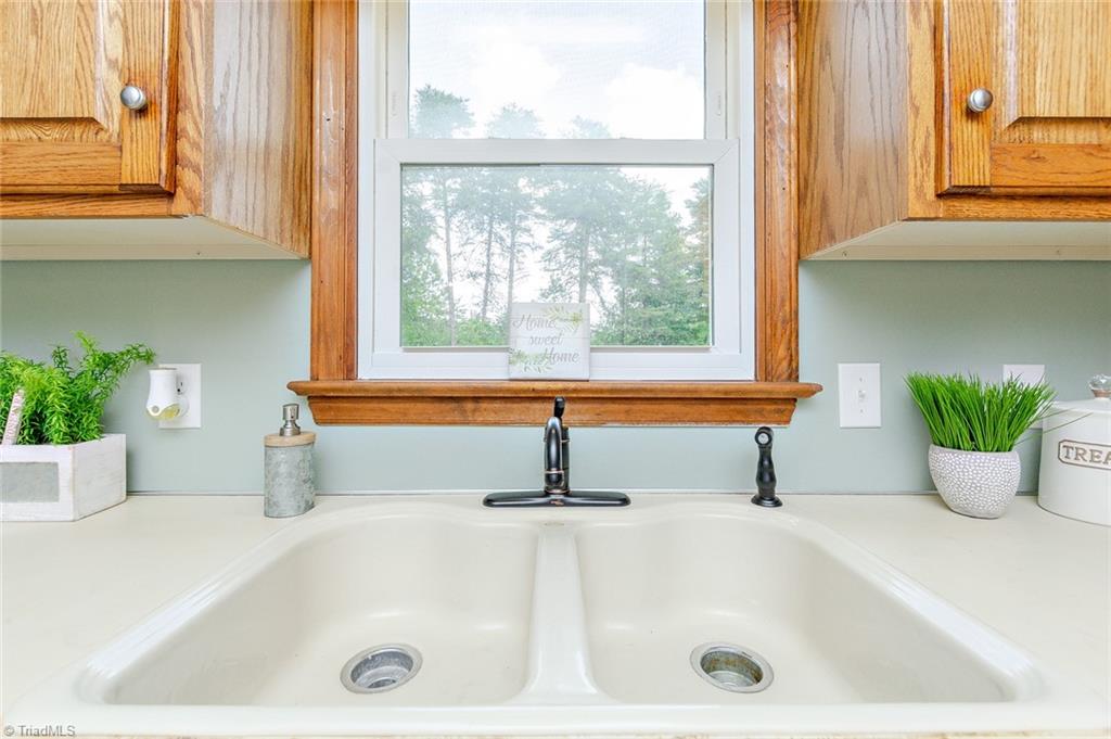 2949 Pine Ridge Road Asheboro, NC 27205 - Photo 21 of 38 Gallery Image 21