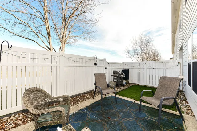 $300,000 | 16339 Meadowlands Lane, Westfield, IN 46074