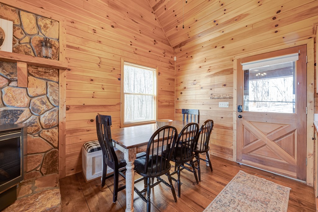 325 Mountain Ridge Blue Ridge, GA 30513 - Photo 17 of 53 Gallery Image 17