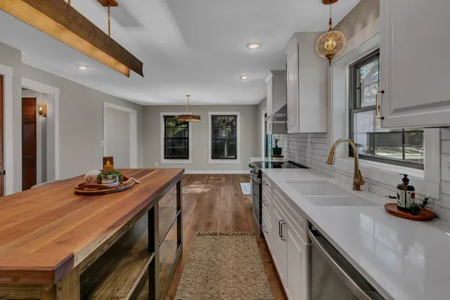 $389,000 | 501 Riverside Avenue North, Sartell, MN 56377