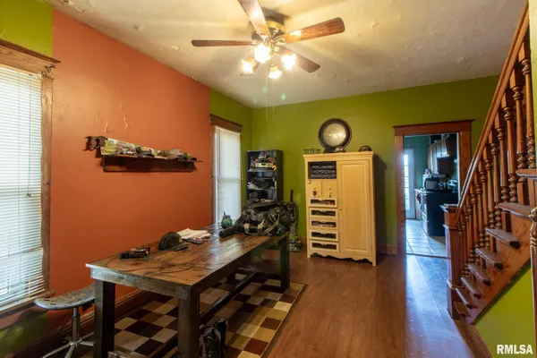 $59,900 | 108 Grant Street, Avon, IL 61415