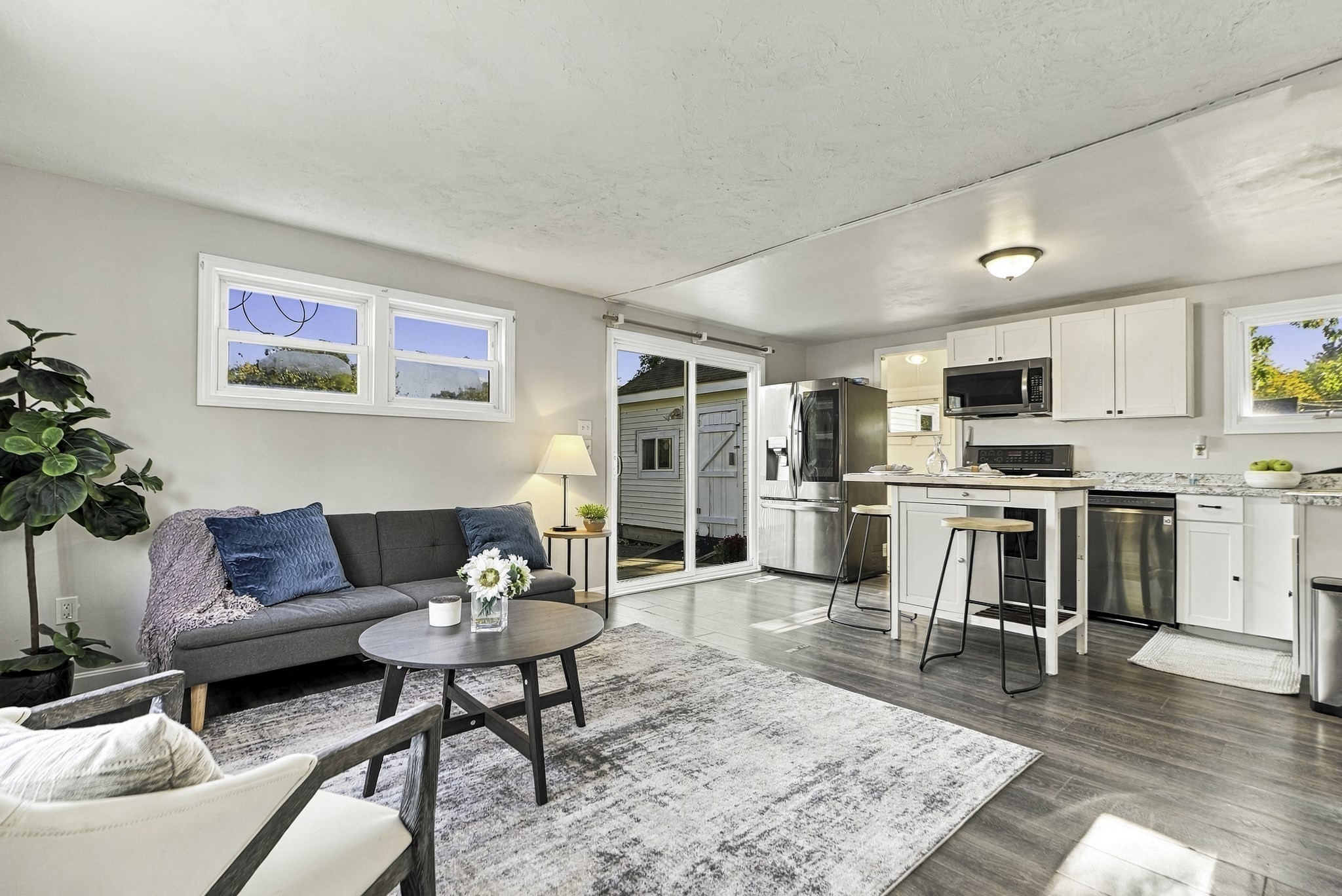 33 Rondeau Road Bellingham, MA 02019 - Photo 3 of 17 Gallery Image 3