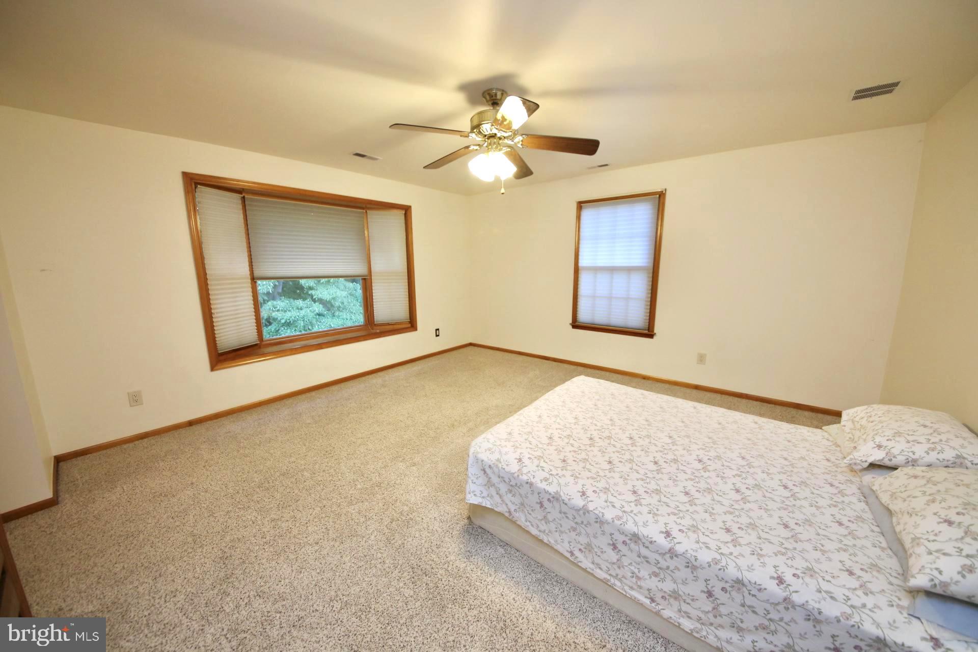 226 Winding Way Road Stratford, NJ 08084 - Photo 31 of 57 Bay window, view of woods