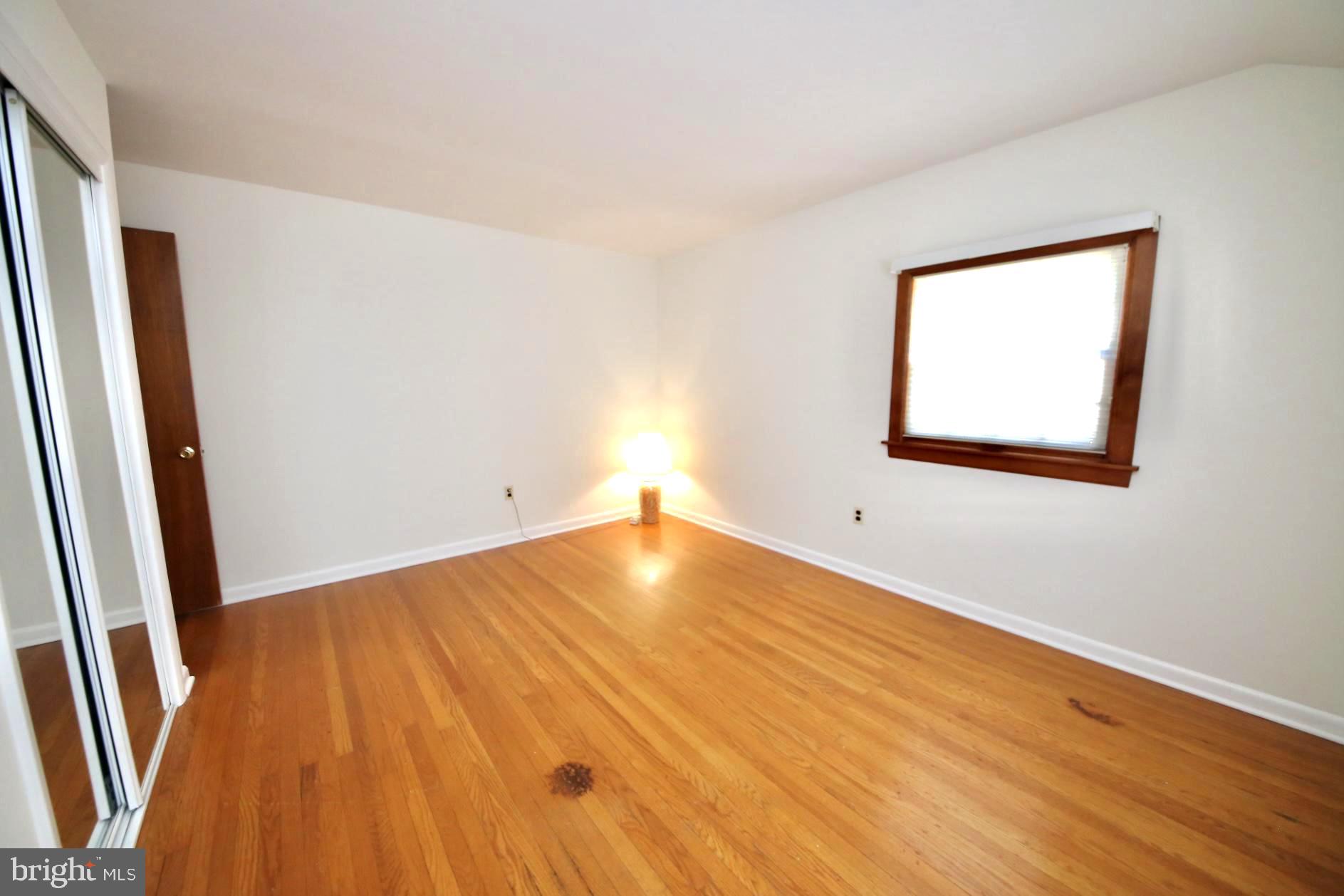226 Winding Way Road Stratford, NJ 08084 - Photo 45 of 57 Oak hardwoods, recently professionally painted