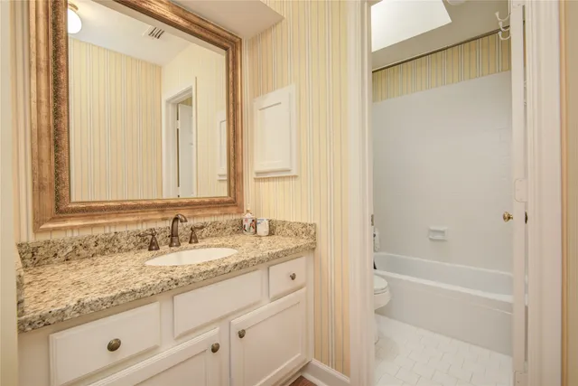 $4,790 | 3902 Lyndhurst Place, Sugar Land, TX 77479