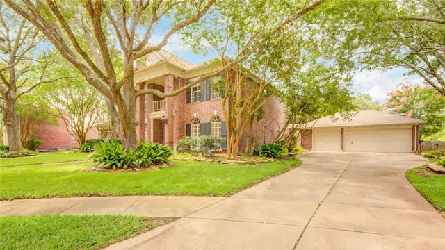 $4,790 | 3902 Lyndhurst Place, Sugar Land, TX 77479