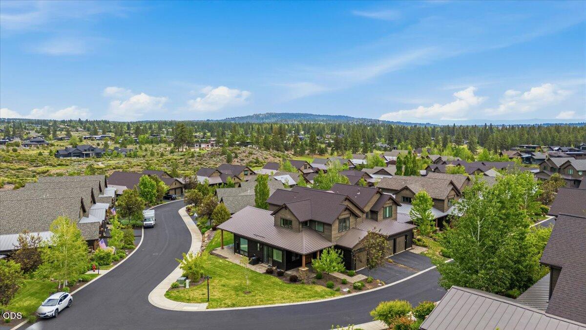 61333 Kindle Rock Loop Bend, OR 97702 - Photo 51 of 53 an aerial view of residential houses with outdoor space and lake view